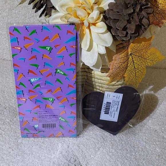 Grandma's Biggest Fan 3pc Stationary Set (Sticky Notes, Pen & Magnet) 🐈 - Picture 7 of 7